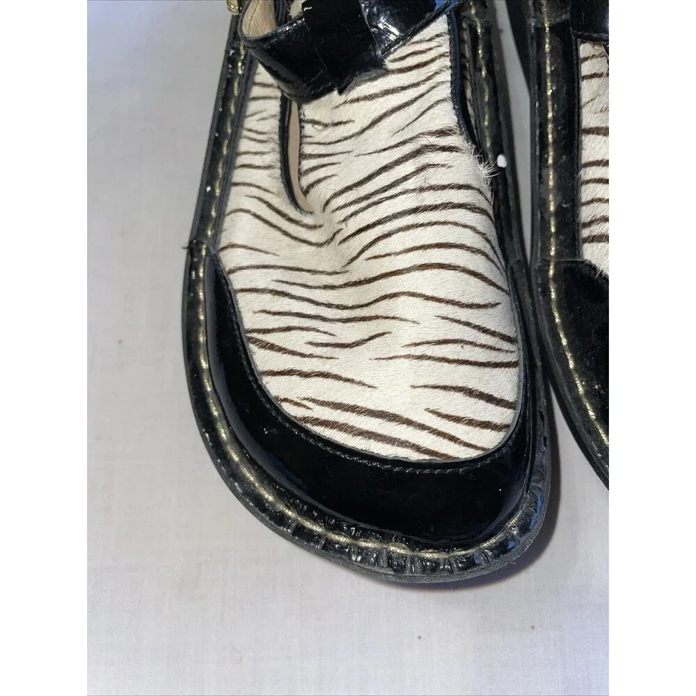 Alegria Women’s Platform Slides Size 39 U.S. 8 M Black Patent & Ivory Leather